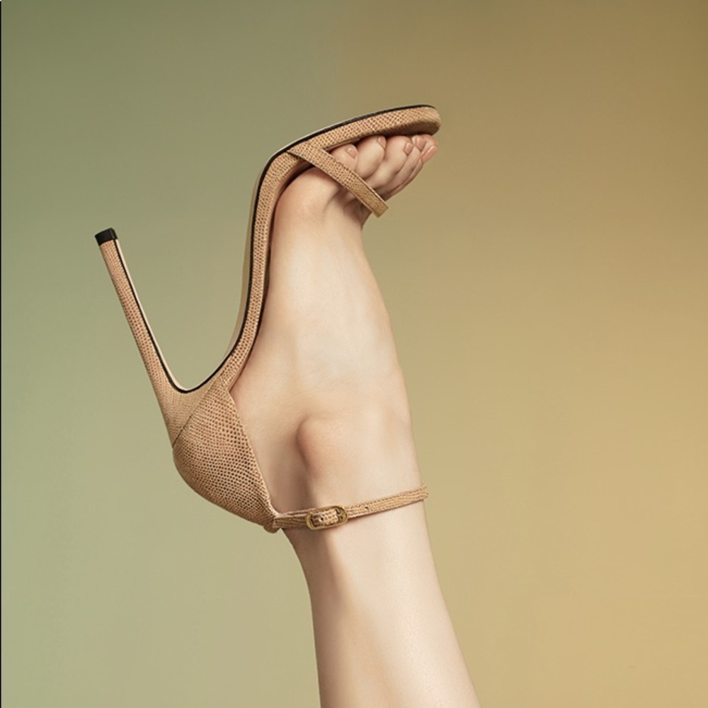 Stuart Weitzman Nudist Sandals 7.5